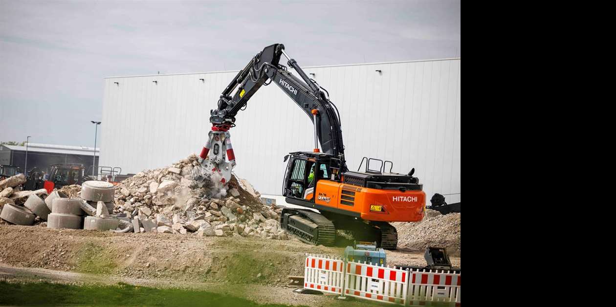 Hitachi launches ZX390TC-7 excavator - Demolition & Recycling 
