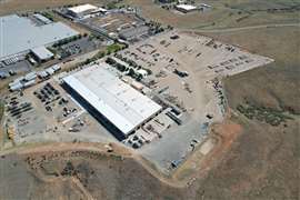 Aerial view of Superior Industries's Arizona manufacturing plant 