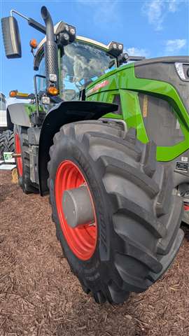 farm tractor tires