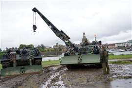 Two "Büffel" recovery vehicles of the Bundeswehr