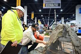 Live faux-rock sculpting (Image: World of Concrete)